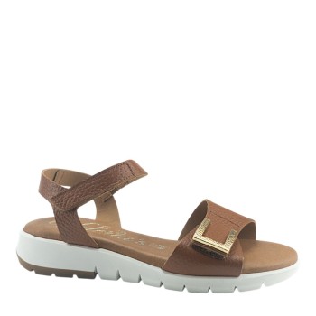 VALERIA'S 2665 CUERO 