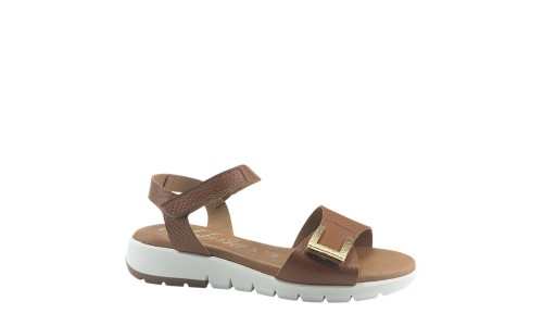 VALERIA'S 2665 CUERO 