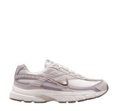 NIKE IB4339-001 WHITE GOLD INIATOR