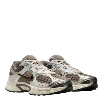 NIKE HQ7901-602 SILVER BROWN V5 RUN