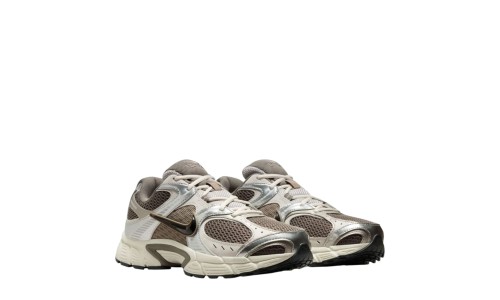 NIKE HQ7901-602 SILVER BROWN V5 RUN