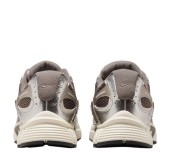 NIKE HQ7901-602 SILVER BROWN V5 RUN
