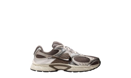 NIKE HQ7901-602 SILVER BROWN V5 RUN