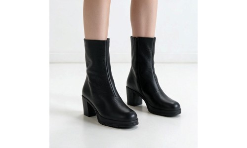 VALERIA'S 2932 NEGRO 